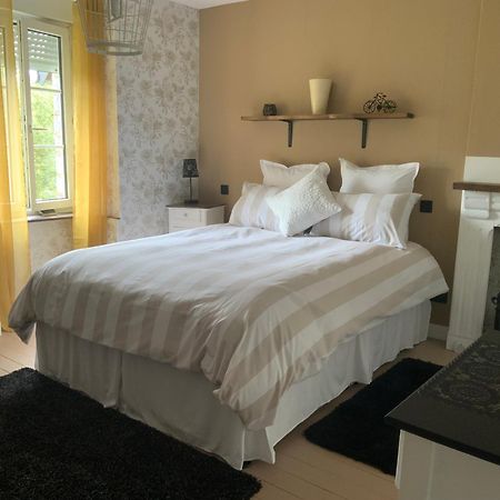 Welcoming And Peaceful Bed And Breakfast Fougerolles-du-Plessis Extérieur photo