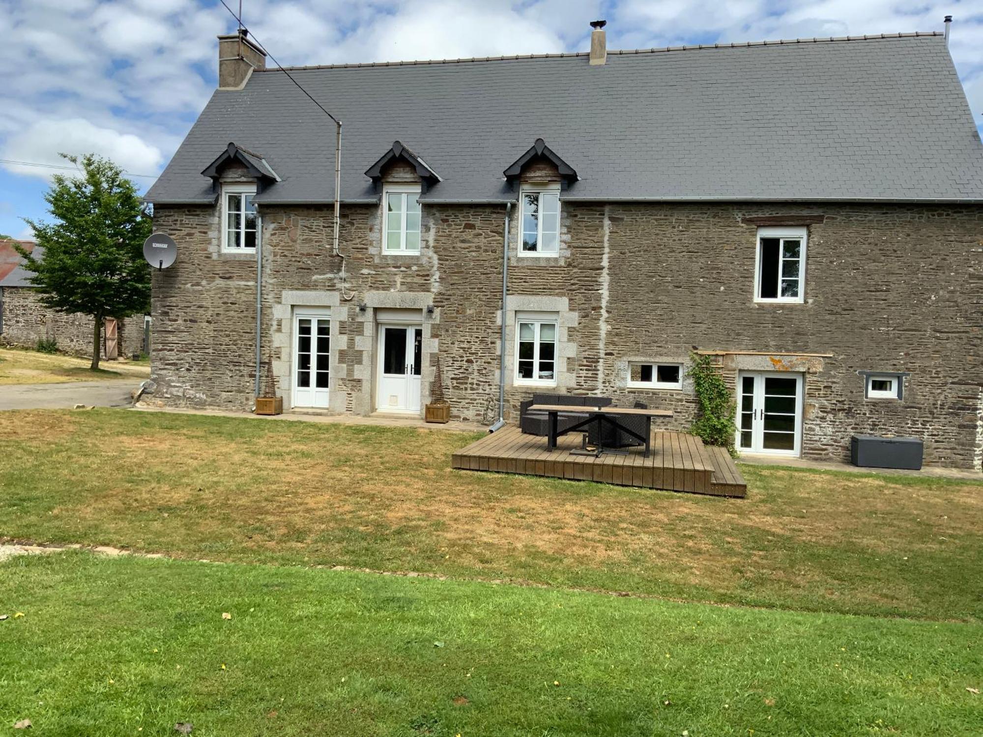 Welcoming And Peaceful Bed And Breakfast Fougerolles-du-Plessis Extérieur photo